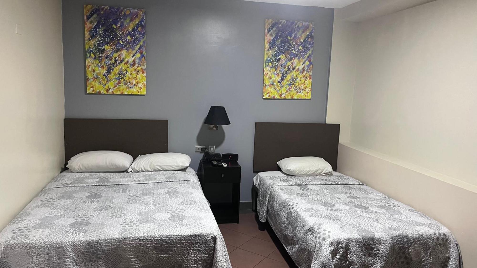 Hotel Varadero Internacional جواياكيل المظهر الخارجي الصورة