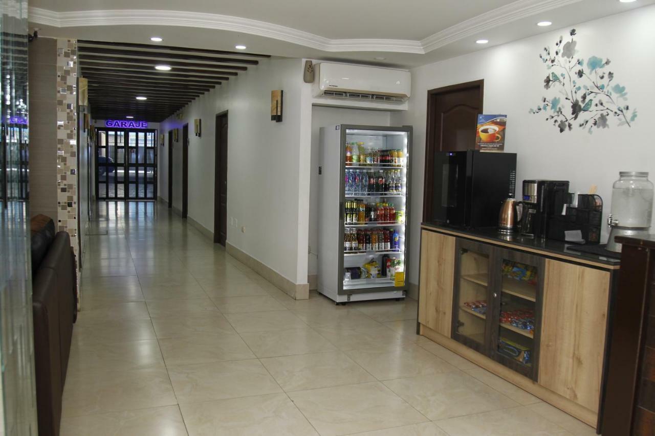 Hotel Varadero Internacional جواياكيل المظهر الخارجي الصورة