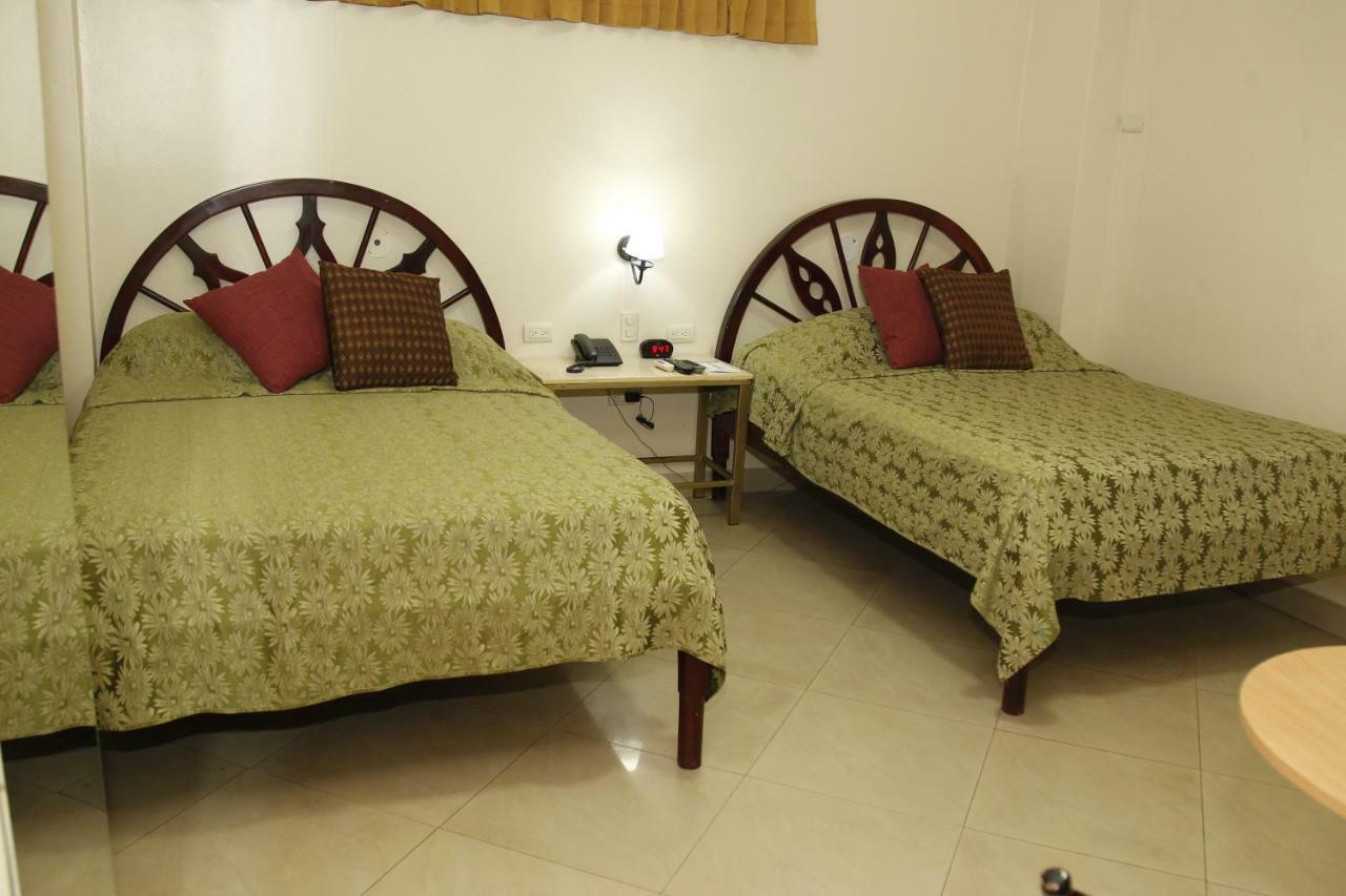 Hotel Varadero Internacional جواياكيل المظهر الخارجي الصورة