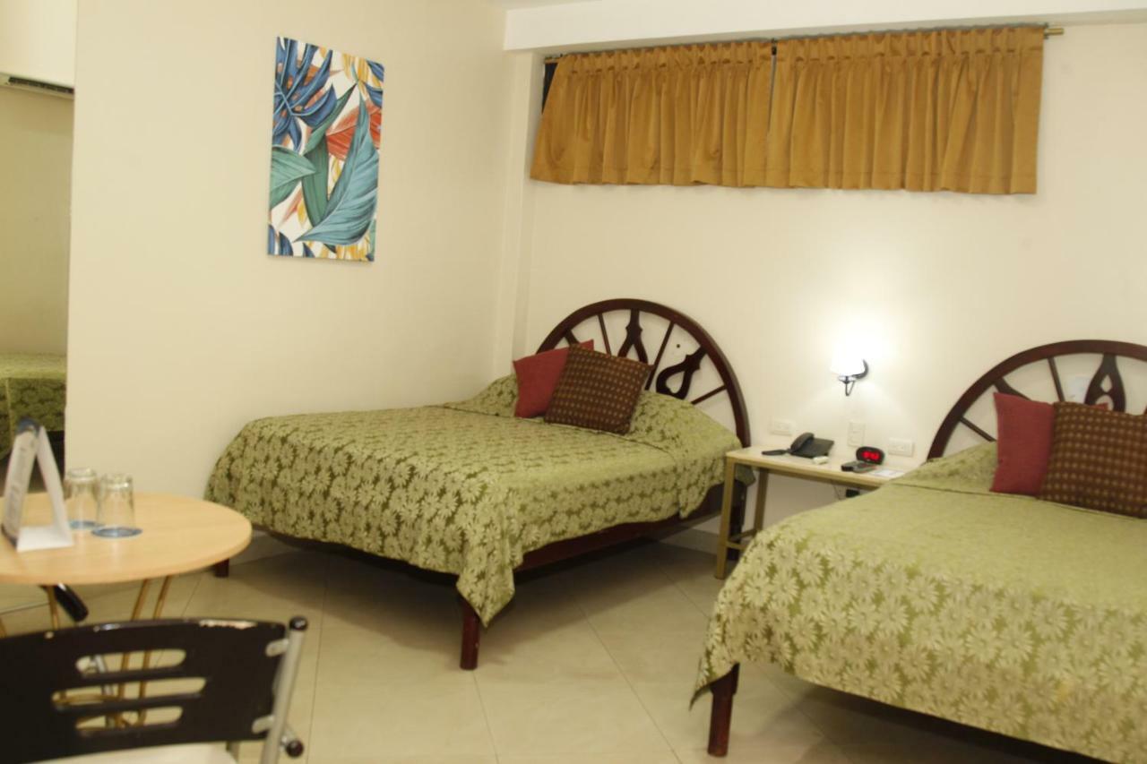 Hotel Varadero Internacional جواياكيل المظهر الخارجي الصورة